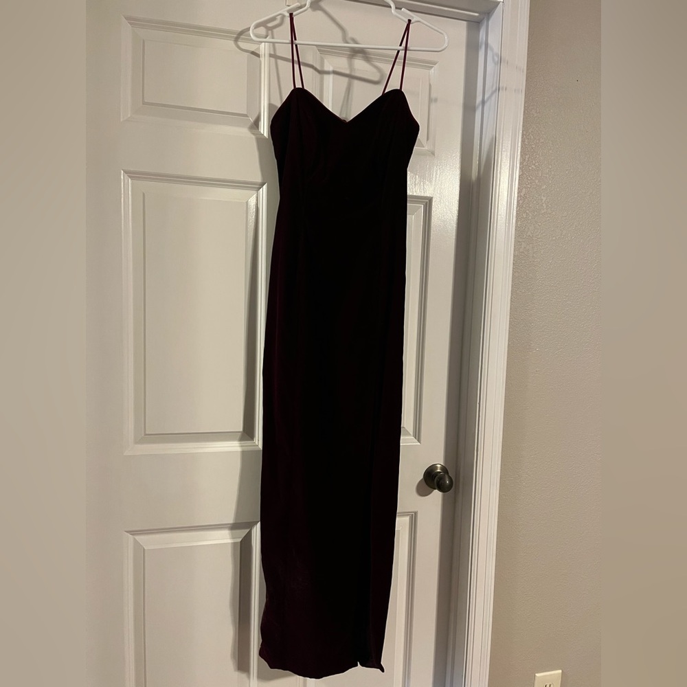 Burgundy velvet, spaghetti-strap, gown